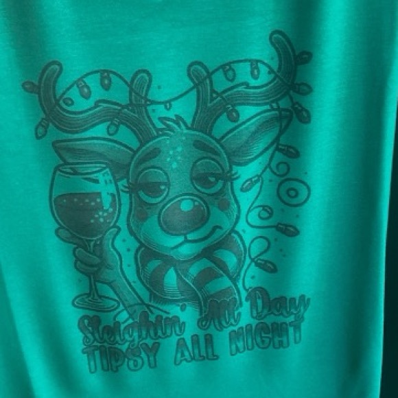 NWT ZENANA LONG SLEEVE V-NECK ROUND HEM TOP - Picture 6 of 7